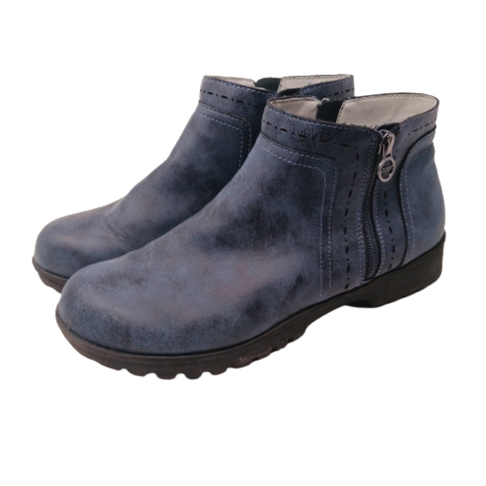 JSport by Jambu Jenna Boots in Navy Size 9